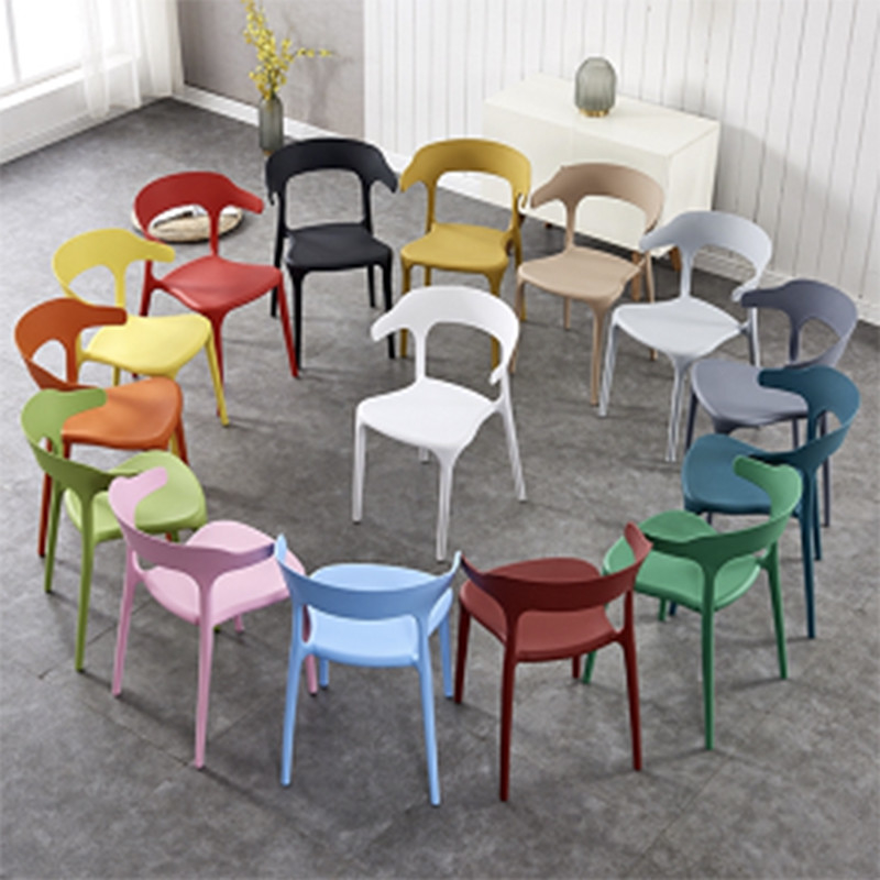 Modern Restaurant Furniture Plastic Chairs Cheap Restaurant Leisure Coffee Shop Can Stack Plastic Chairs